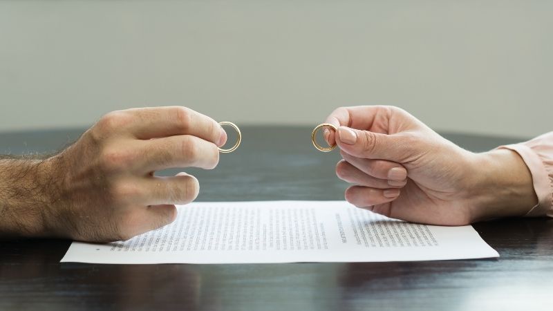 formalizar-contrato-convivencia-familiar